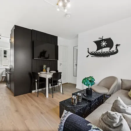Homerentals - Behind Bryggen & Historic Cobblestone Streets - 2 Floor Renovated From February 2025 * Bergen