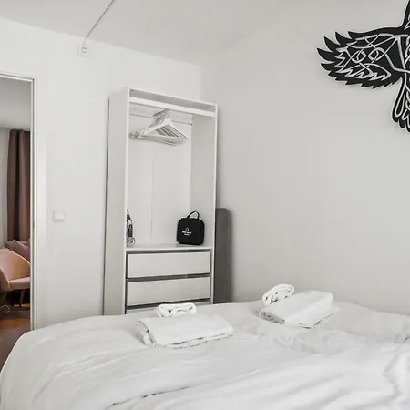 Homerentals - Behind Bryggen & Historic Cobblestone Streets - 2 Floor Renovated From February 2025 Lägenhetshotell *