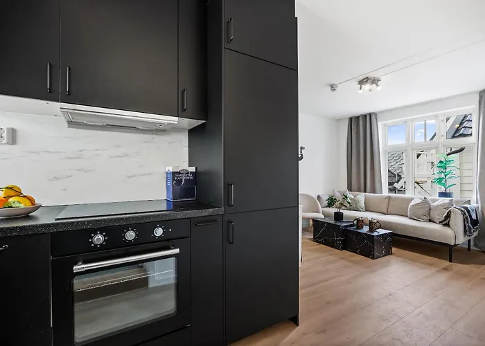 Homerentals - Behind Bryggen & Historic Cobblestone Streets - 2 Floor Renovated From February 2025 3* برغن